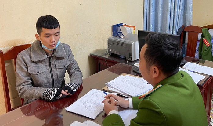 Dùng chiêu bán xe máy SH trên Youtube lừa được gần 3 tỉ đồng của hàng trăm người - Ảnh 1. Dùng chiêu bán xe máy SH trên Youtube lừa được gần 3 tỉ đồng của hàng trăm người - Ảnh 1.