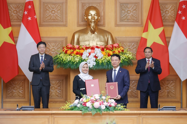 Việt Nam - Singapore ký kết nhiều văn kiện hợp tác quan trọng- Ảnh 4. Việt Nam - Singapore ký kết nhiều văn kiện hợp tác quan trọng- Ảnh 4.