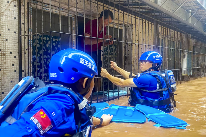 Chủ tịch Trung Quốc cảnh báo nghiêm trọng về lũ lụt trong nước - Ảnh 1. Chủ tịch Trung Quốc cảnh báo nghiêm trọng về lũ lụt trong nước - Ảnh 1.