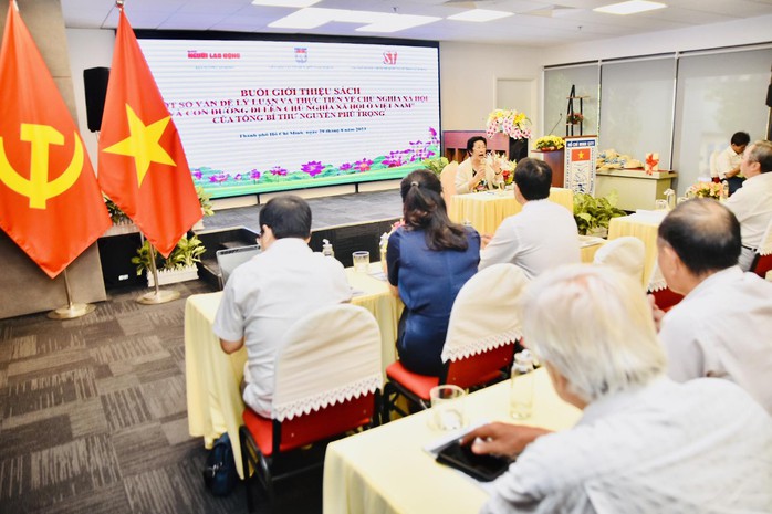 Tọa đàm về sách của Tổng Bí thư Nguyễn Phú Trọng - Ảnh 5. Tọa đàm về sách của Tổng Bí thư Nguyễn Phú Trọng - Ảnh 5.