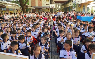 Không thể cứ mãi chấn chỉnh!