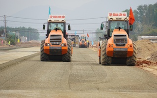 Nhà thầu cam kết thông xe kỹ thuật cao tốc Biên Hoà - Vũng Tàu vào 30-4-2025