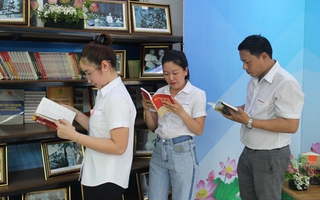 Học Bác về cách phê bình, góp ý
