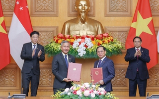 Việt Nam - Singapore ký kết nhiều văn kiện hợp tác quan trọng