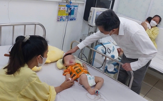 Bộ Y tế hỏa tốc yêu cầu lên phương án khi tăng ca sởi nặng