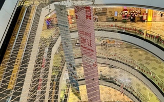 Vạn Hạnh Mall lên tiếng sau khi có thêm người rơi lầu tử vong